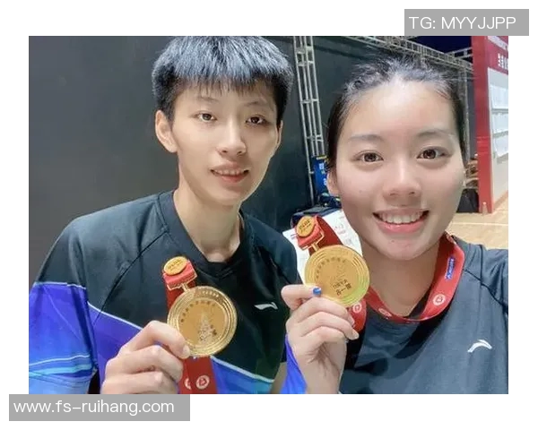 广州羽毛球队在全国锦标赛积分榜上以74分稳居第一名展现强劲实力