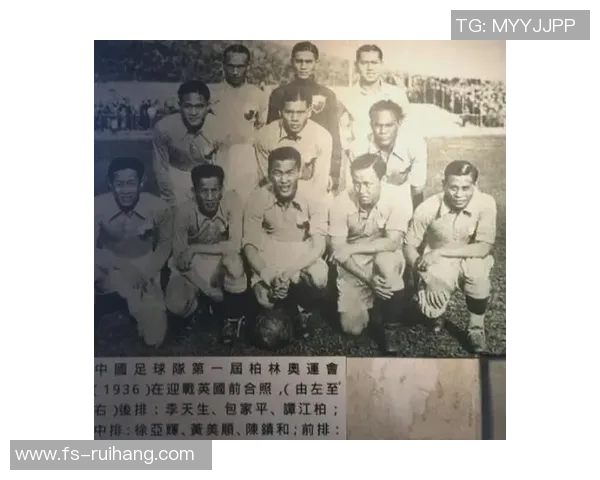 意外邂逅足球明星瞬间定格的珍贵合影回忆 意外邂逅足球明星瞬间定格的珍贵合影回忆