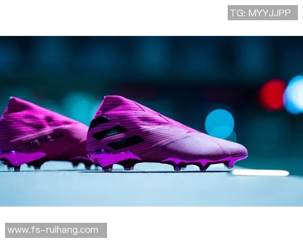 时尚与运动完美结合足球元素包包为你的日常增添活力与魅力 时尚与运动完美结合足球元素包包为你的日常增添活力与魅力